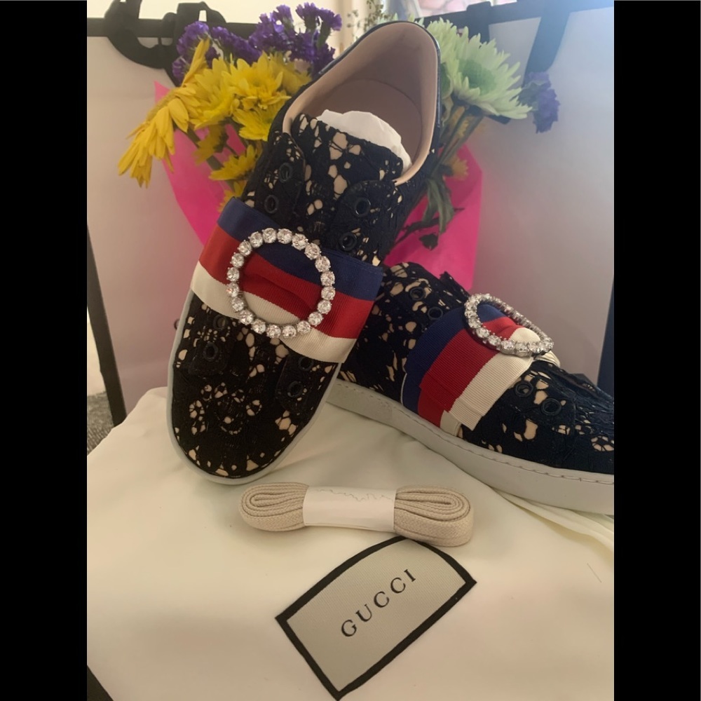 🆕❤️💙Gucci Slyvie Web Ace Sneakers💙❤️🆕 - Picture 2 of 5